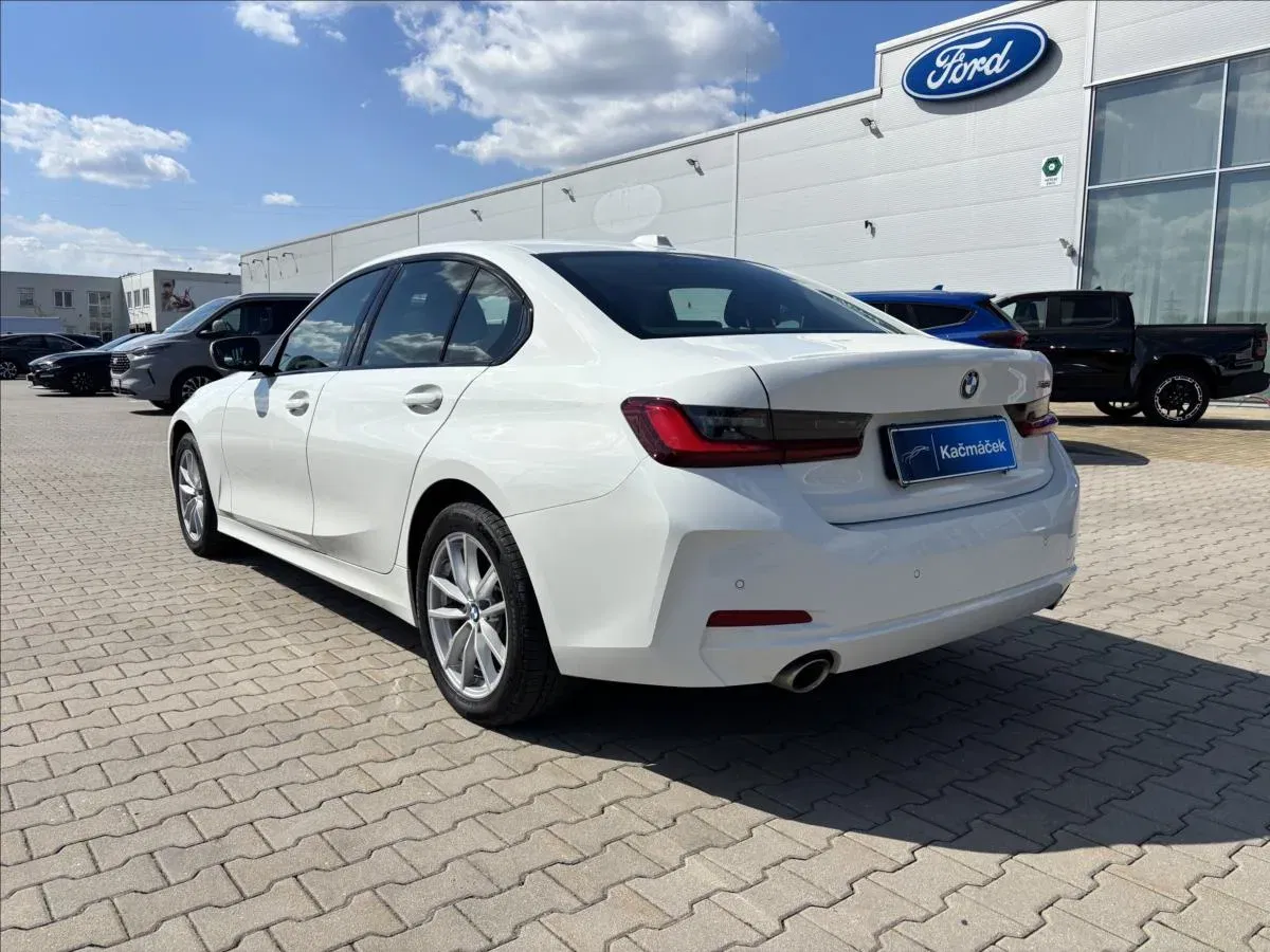BMW Řada 3 - Náhled 3