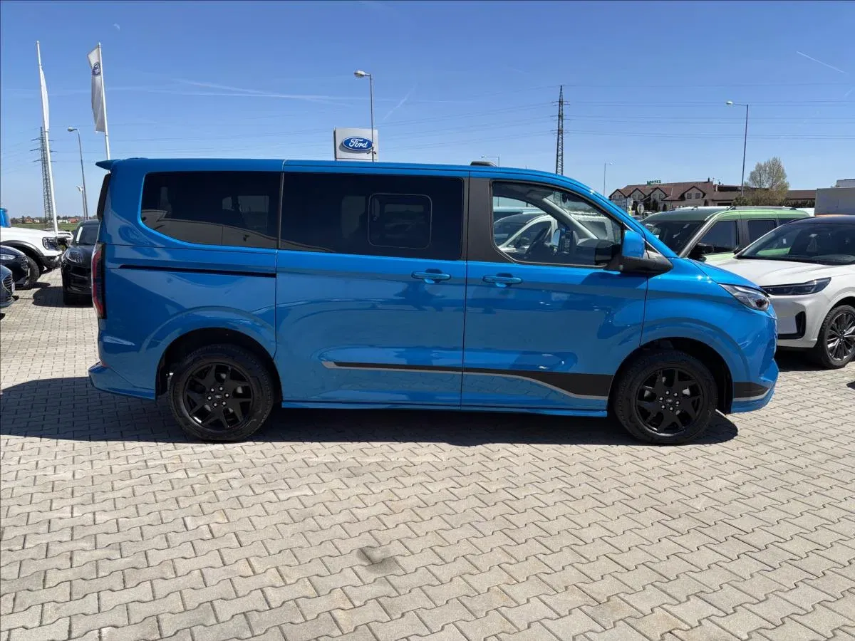Ford Tourneo Custom - Náhled 6