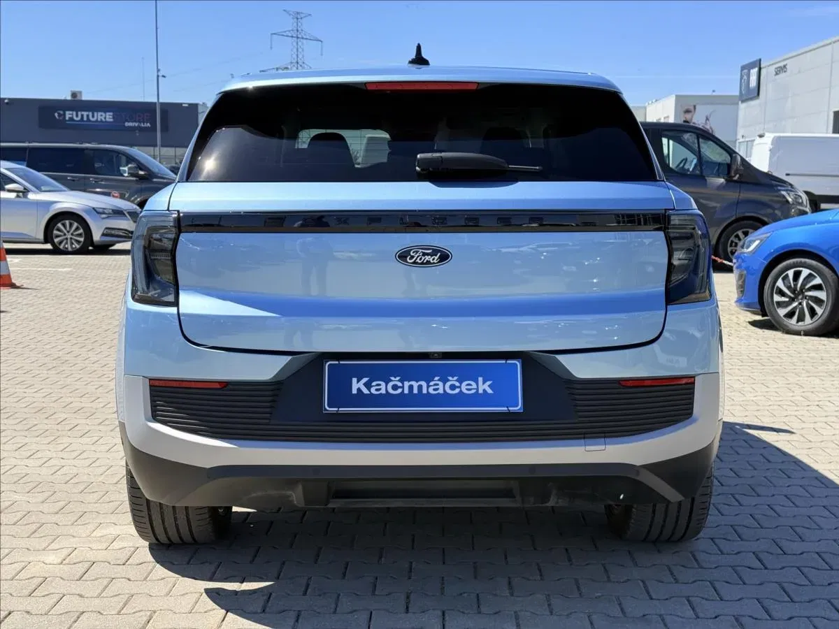 Ford Explorer - Náhled 4