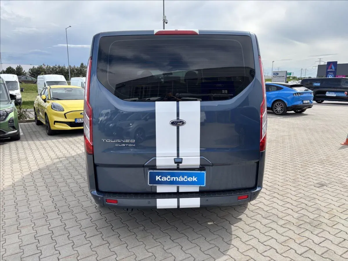 Ford Tourneo Custom - Náhled 4