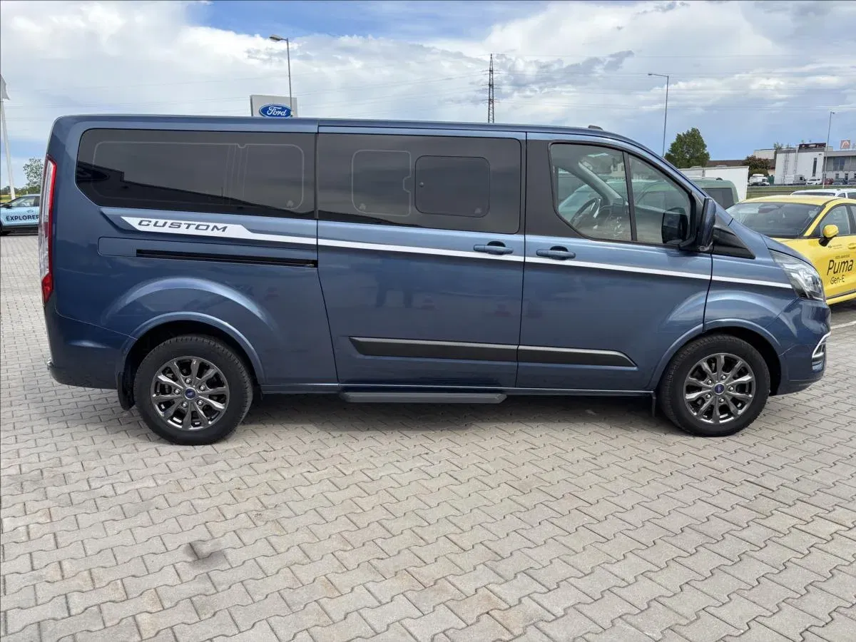 Ford Tourneo Custom - Náhled 6
