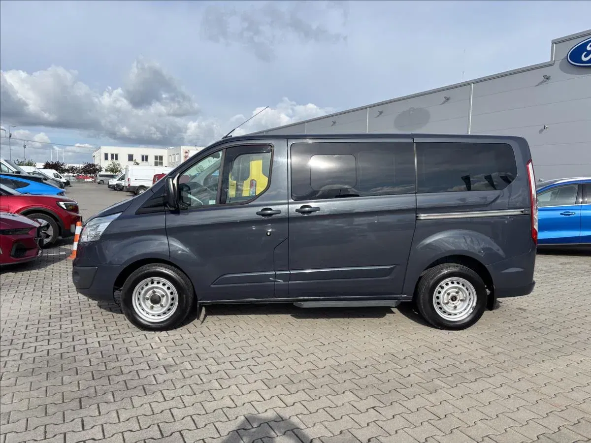Ford Tourneo Custom - Náhled 2