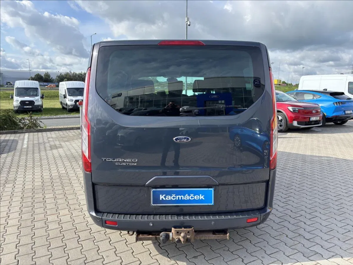 Ford Tourneo Custom - Náhled 4