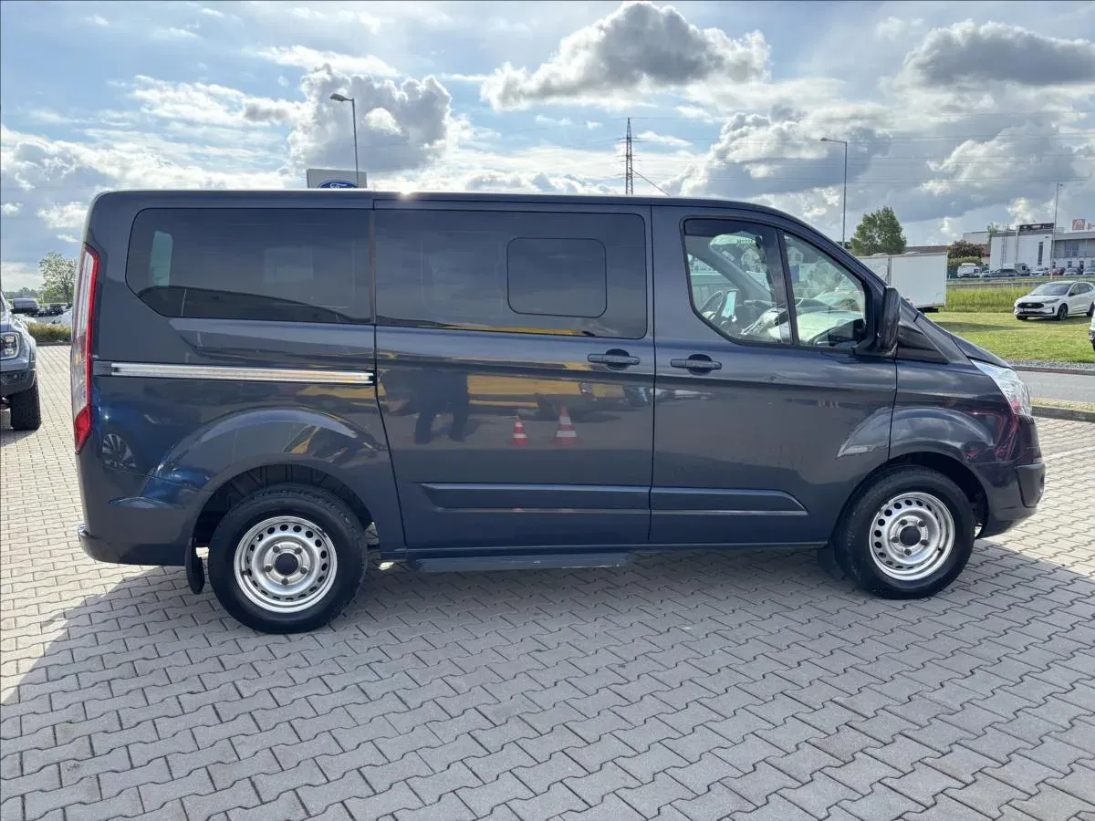 Ford Tourneo Custom - Náhled 6