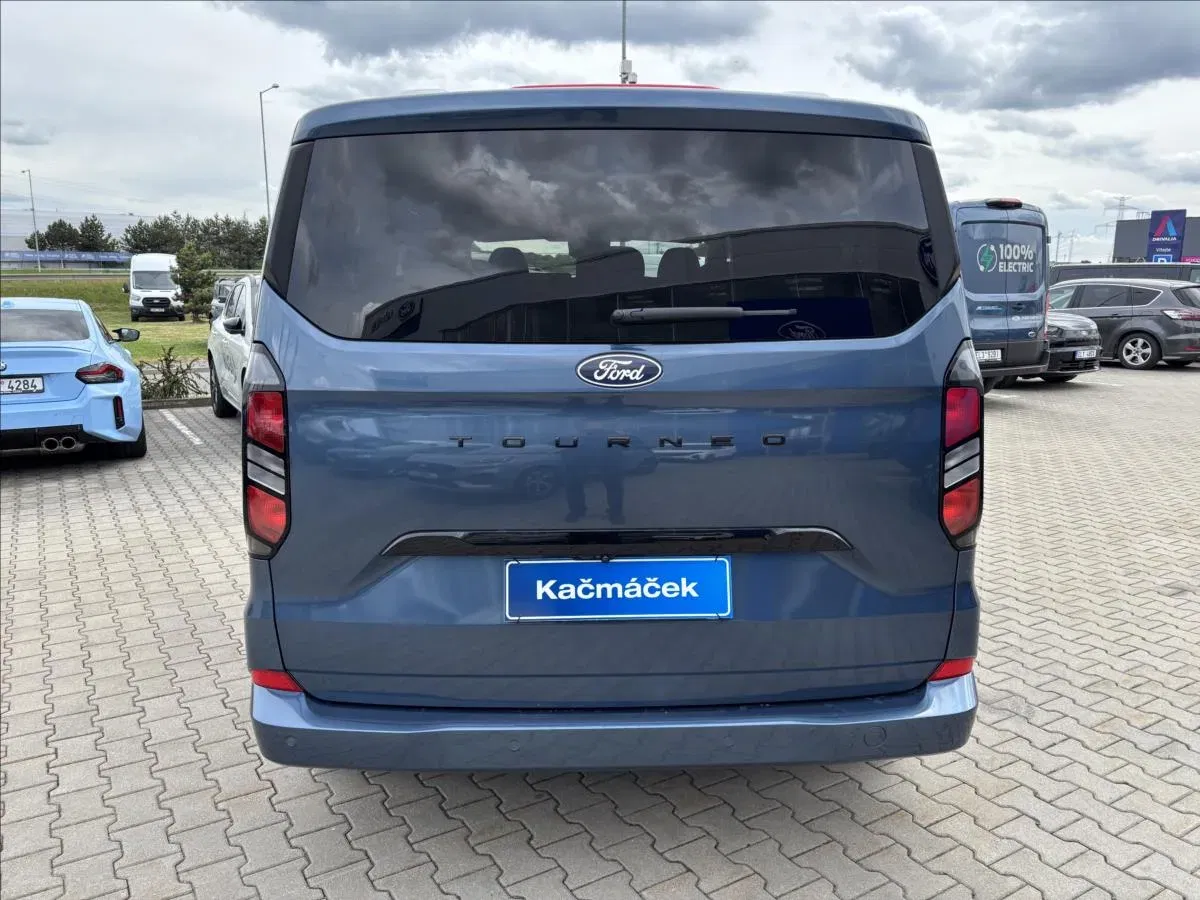Ford Tourneo Custom - Náhled 4