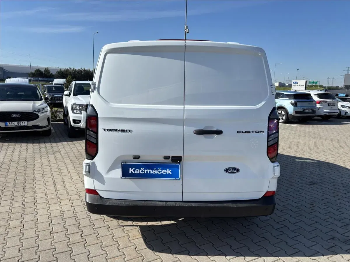Ford Transit Custom - Náhled 4