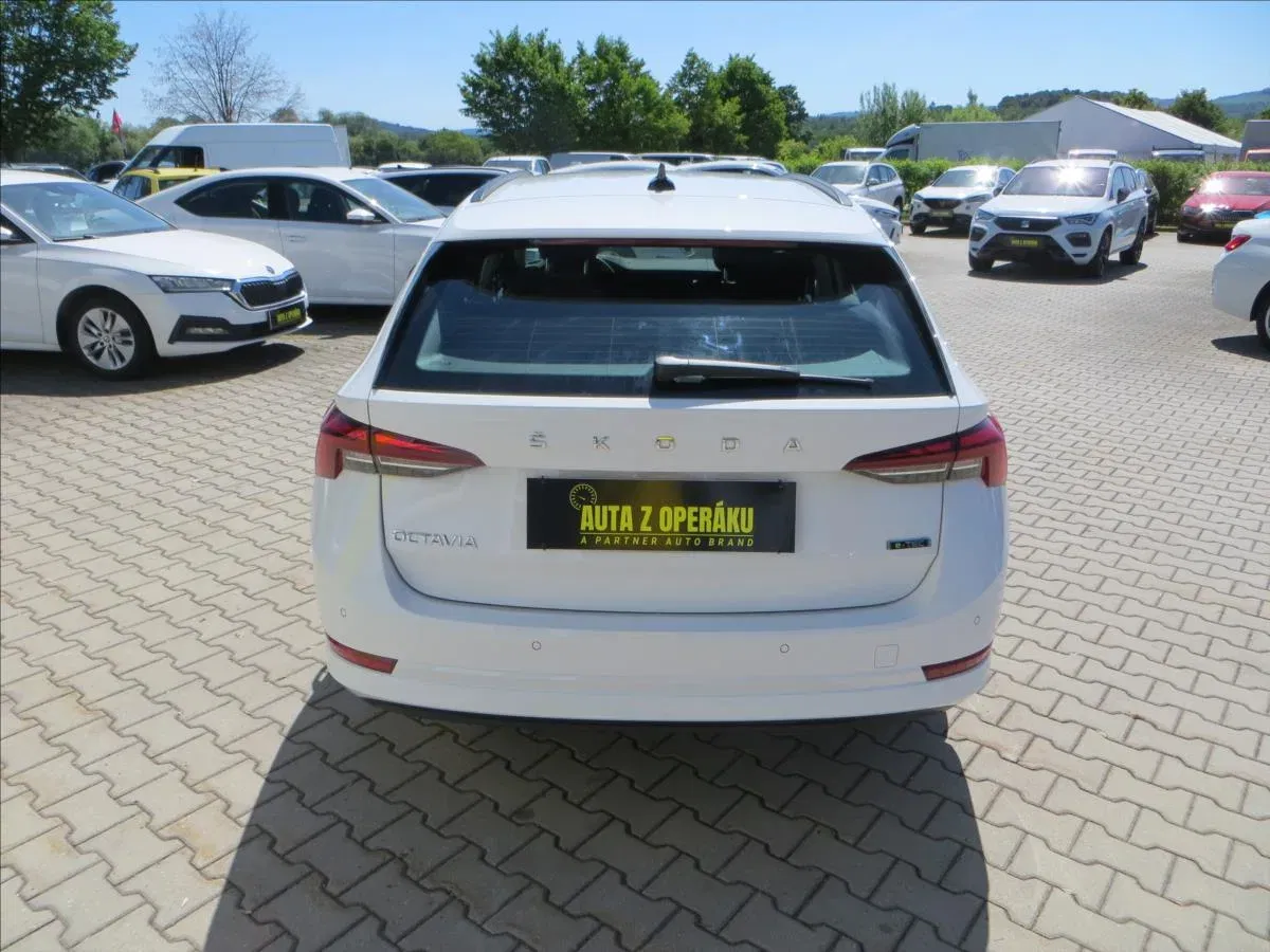 Škoda Octavia - Náhled 6