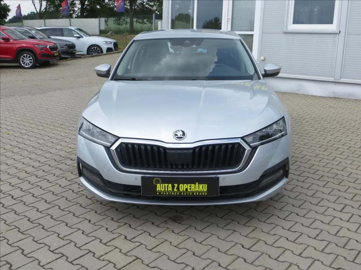 Škoda Octavia - Náhled 2