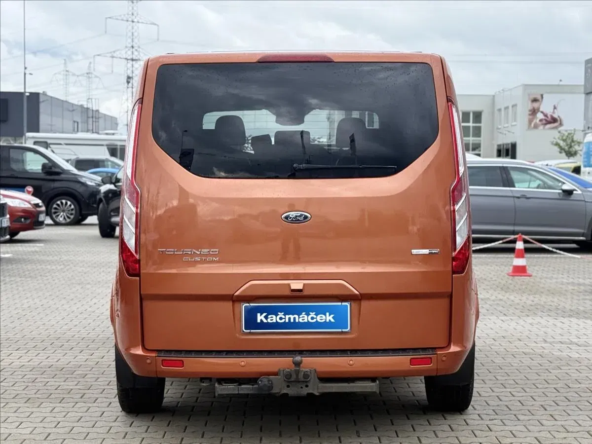 Ford Tourneo Custom - Náhled 4