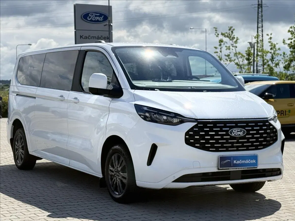 Ford Tourneo Custom - Náhled 6