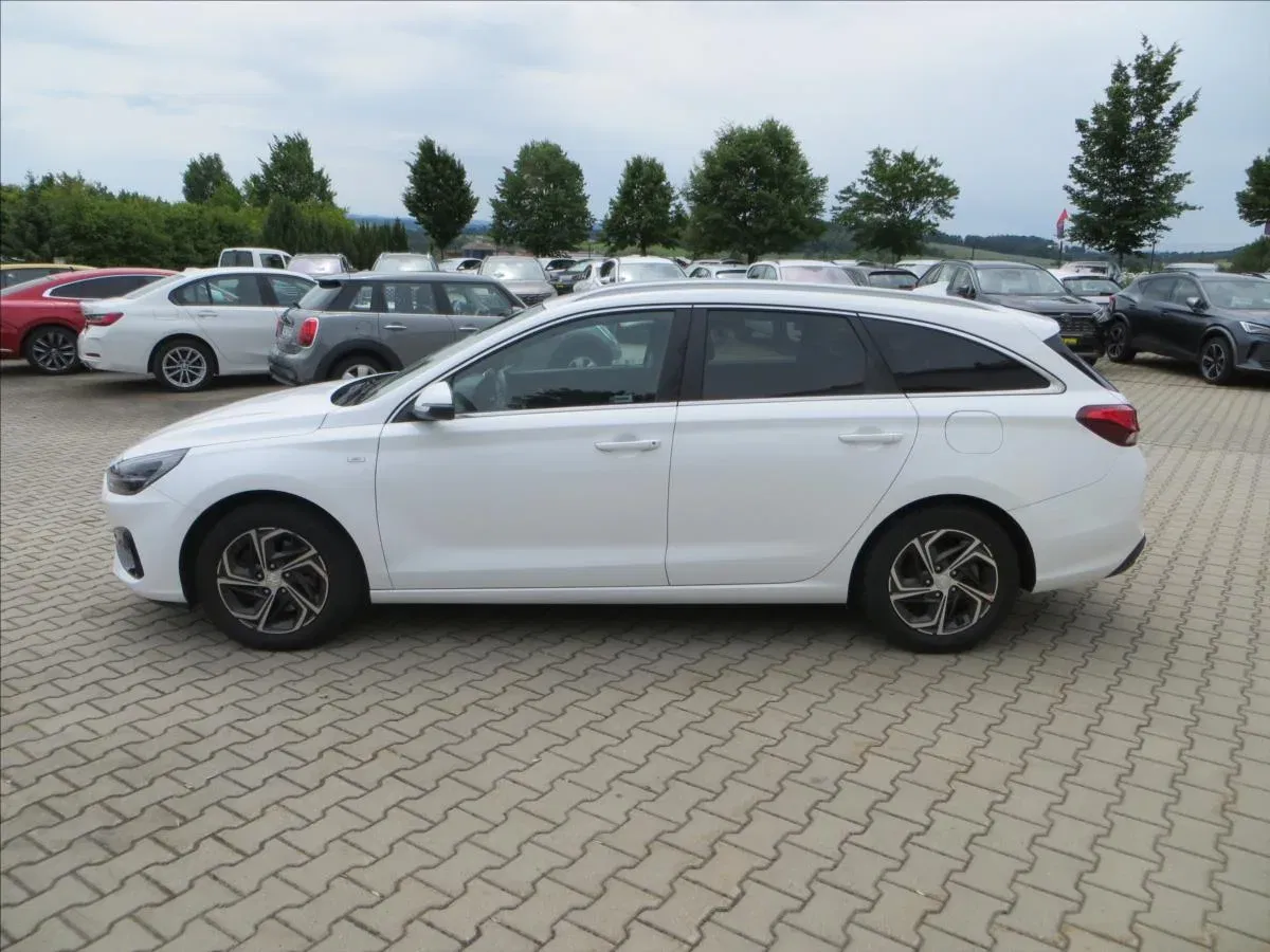 Hyundai i30 - Náhled 4