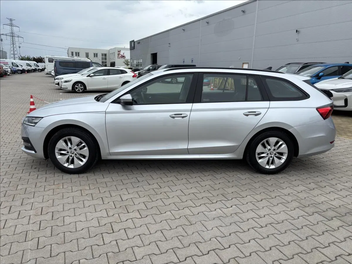 Škoda Octavia - Náhled 2