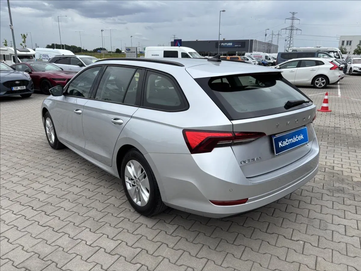 Škoda Octavia - Náhled 3