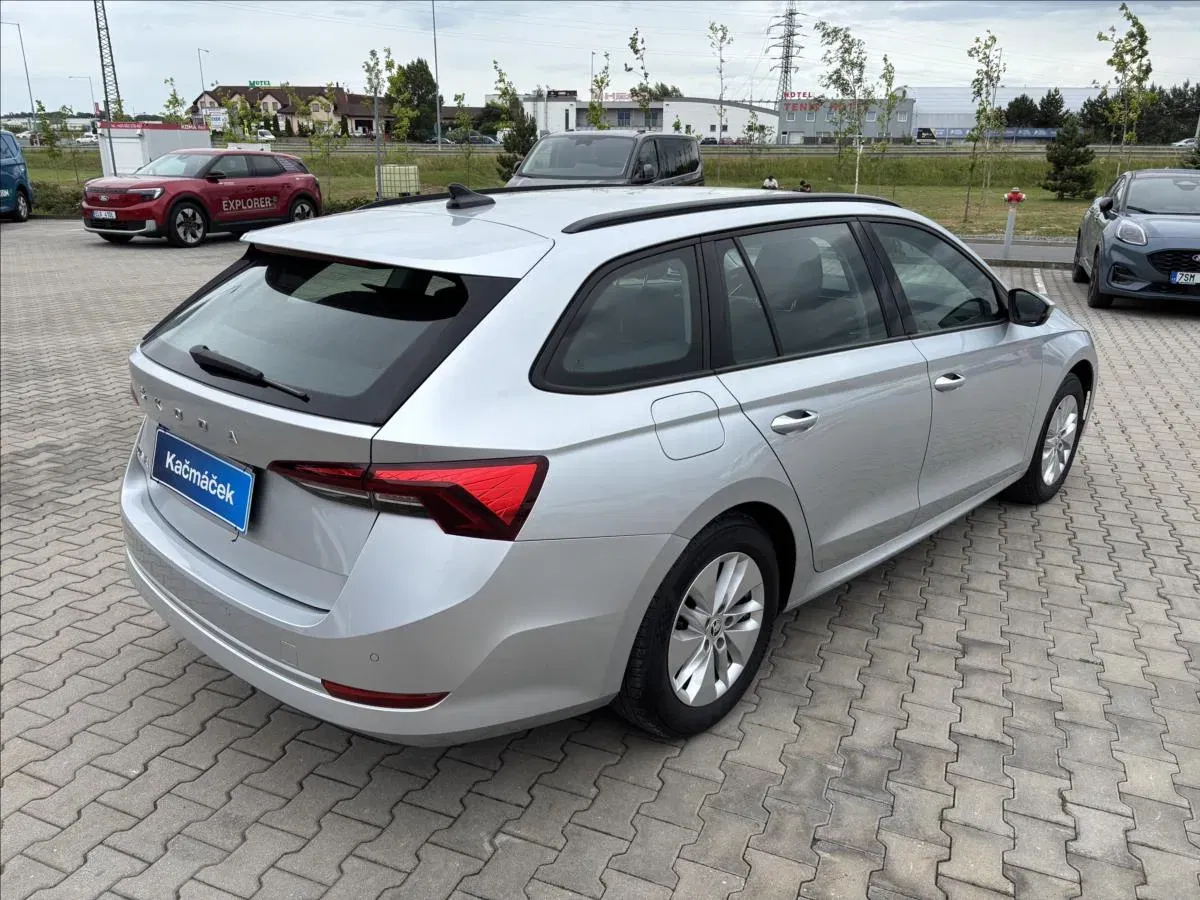 Škoda Octavia - Náhled 5