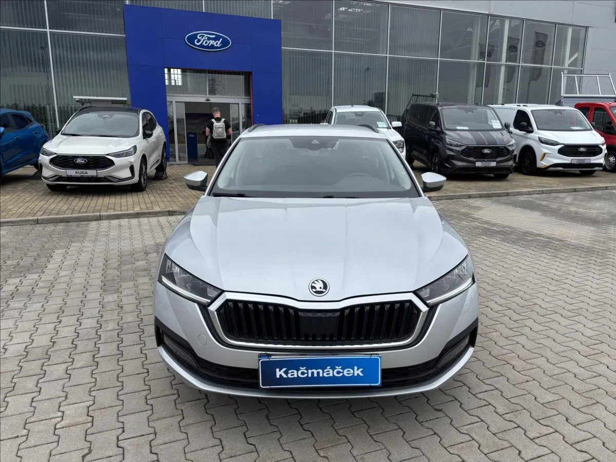 Škoda Octavia - Náhled 8