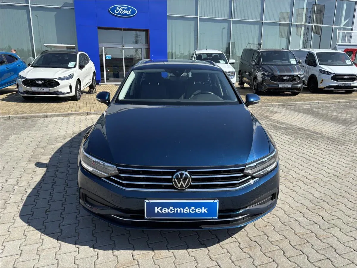 Volkswagen Passat - Náhled 8
