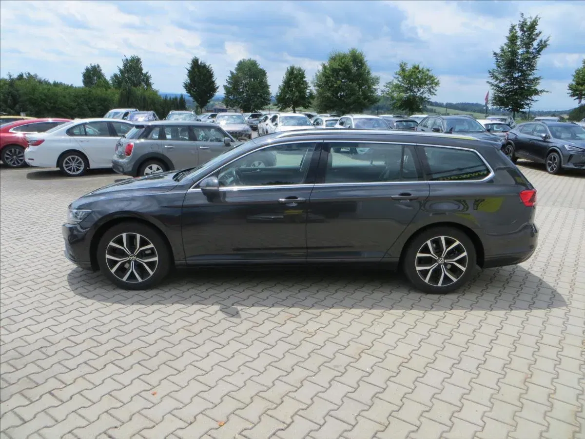 Volkswagen Passat - Náhled 4