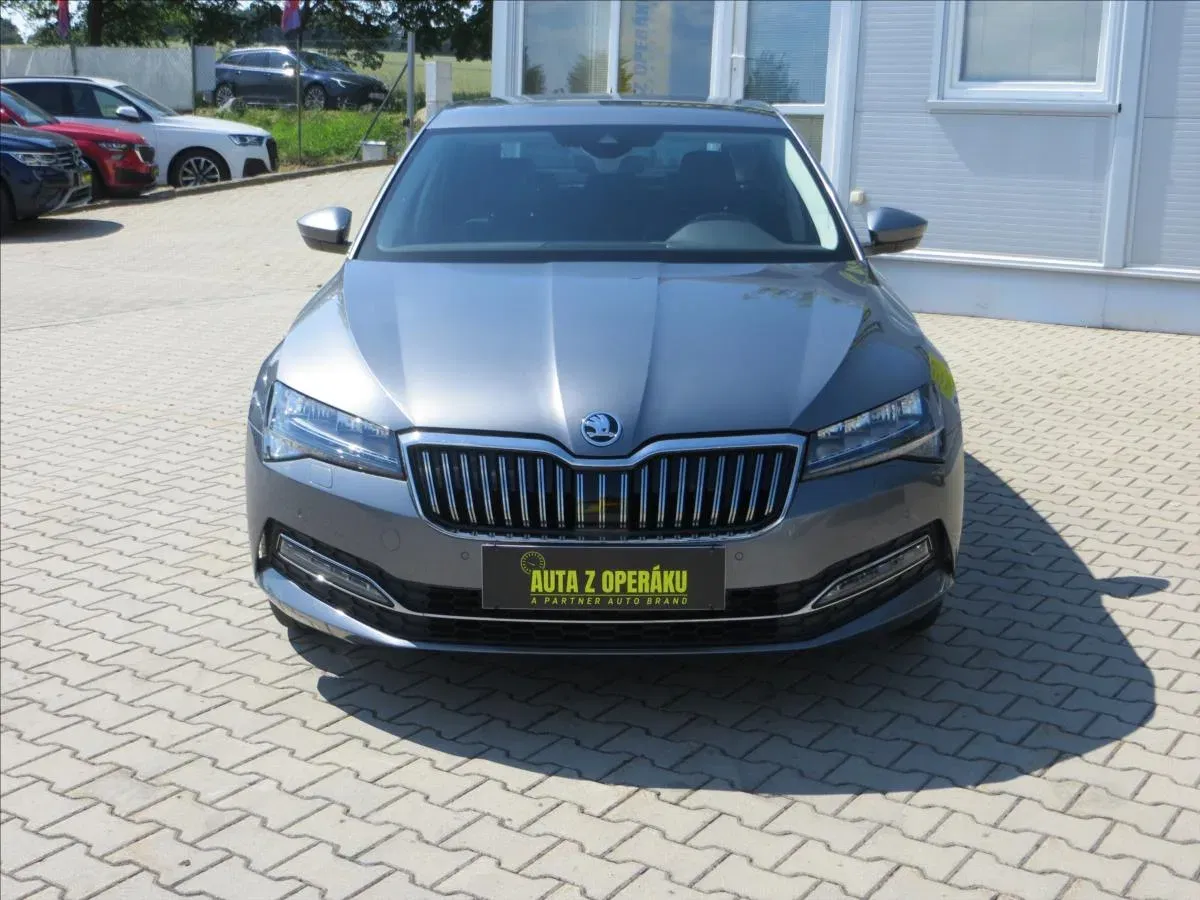 Škoda Superb - Náhled 2