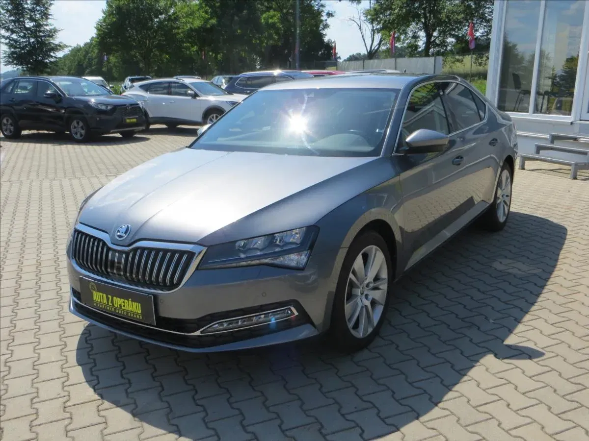 Škoda Superb - Náhled 3