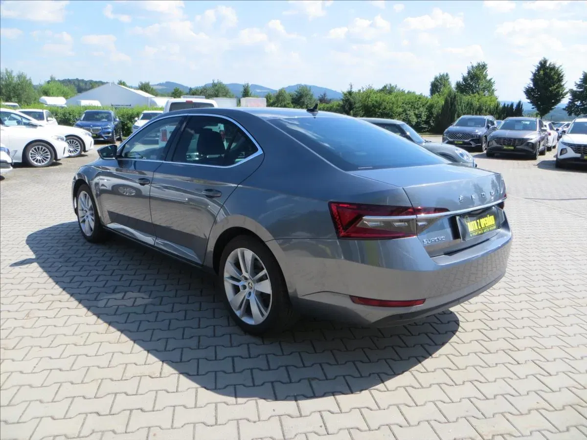 Škoda Superb - Náhled 5