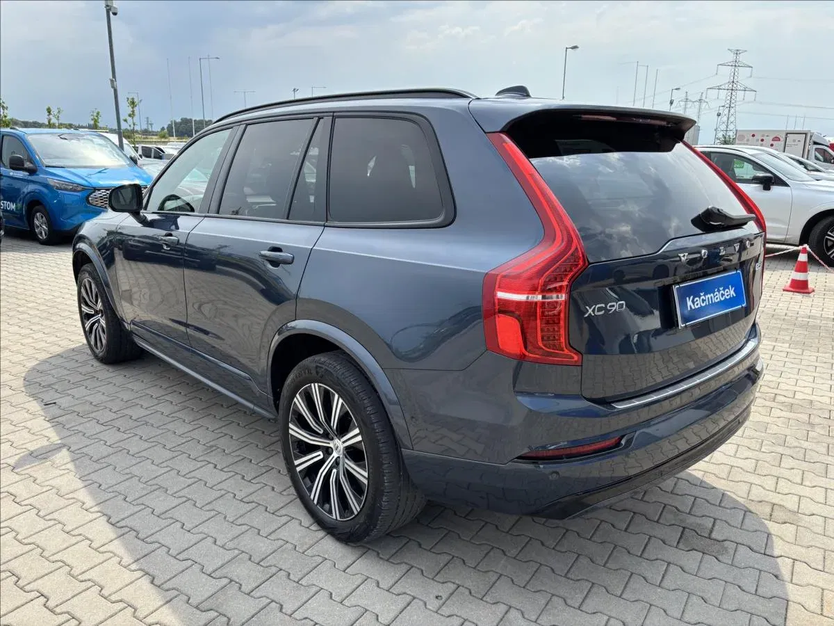 Volvo XC90 - Náhled 3