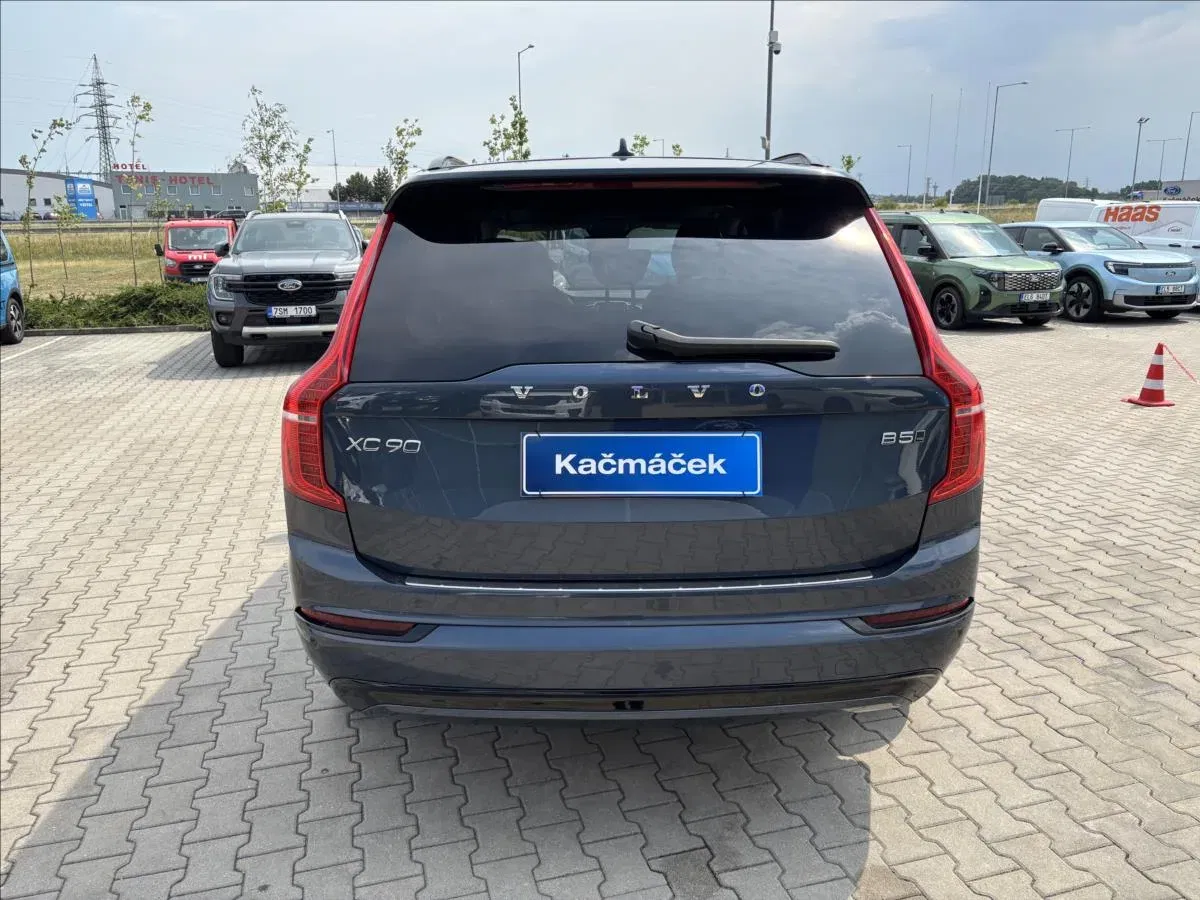 Volvo XC90 - Náhled 4