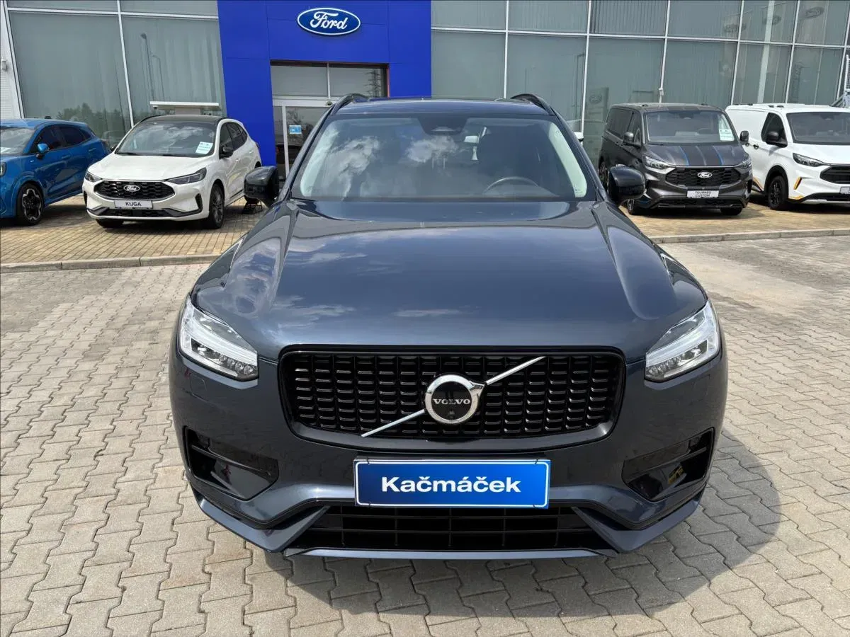 Volvo XC90 - Náhled 8