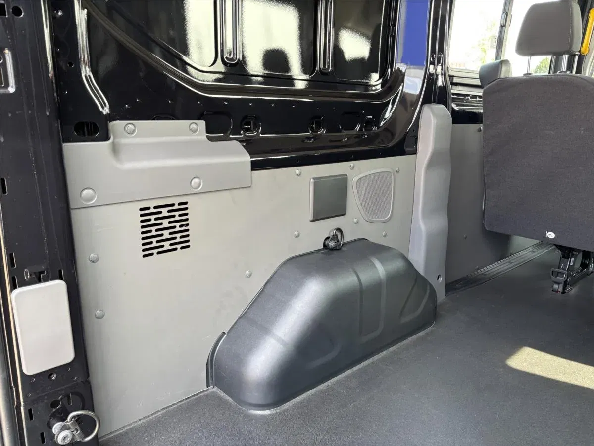 Ford Transit - Náhled 6