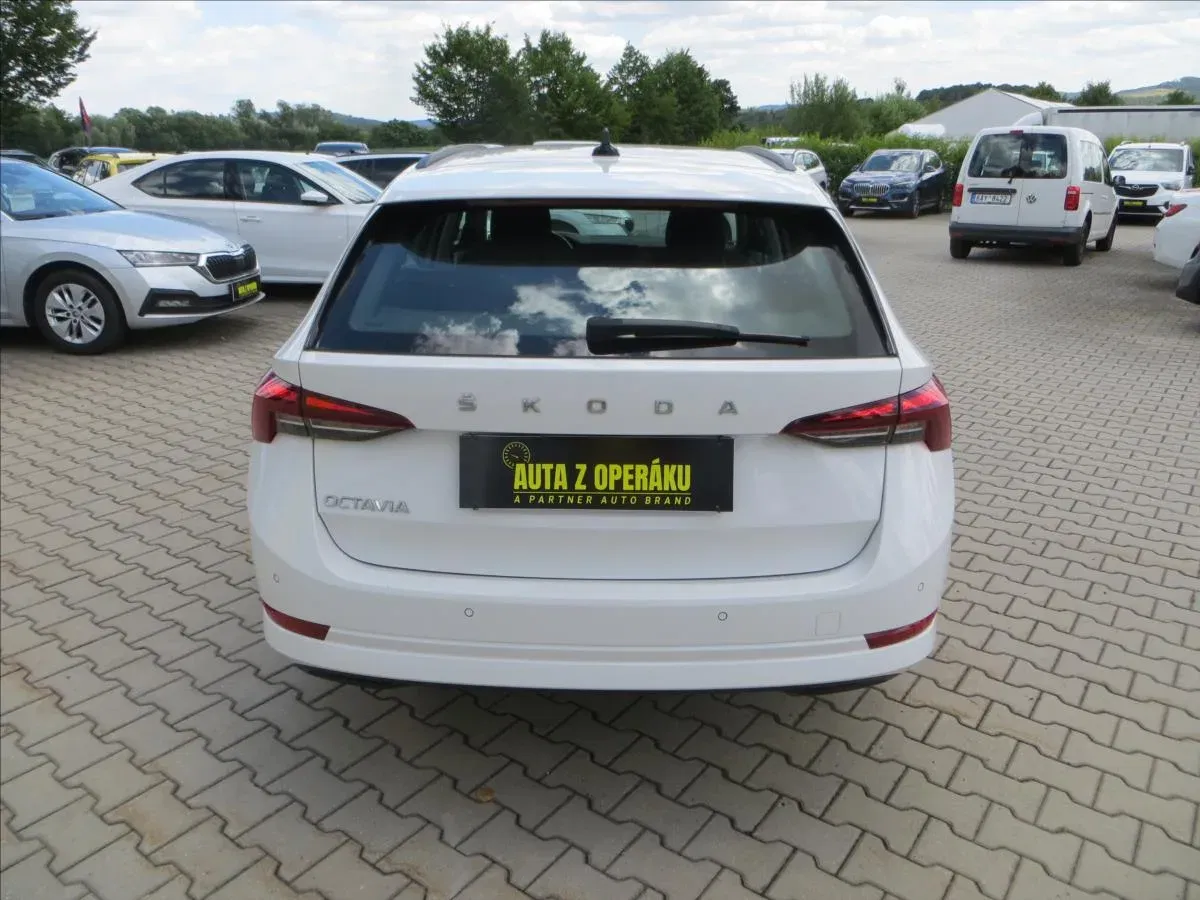 Škoda Octavia - Náhled 6