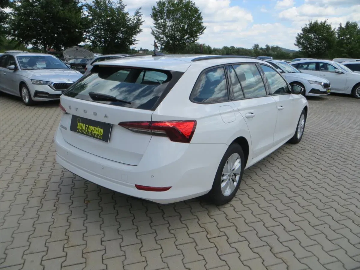 Škoda Octavia - Náhled 8