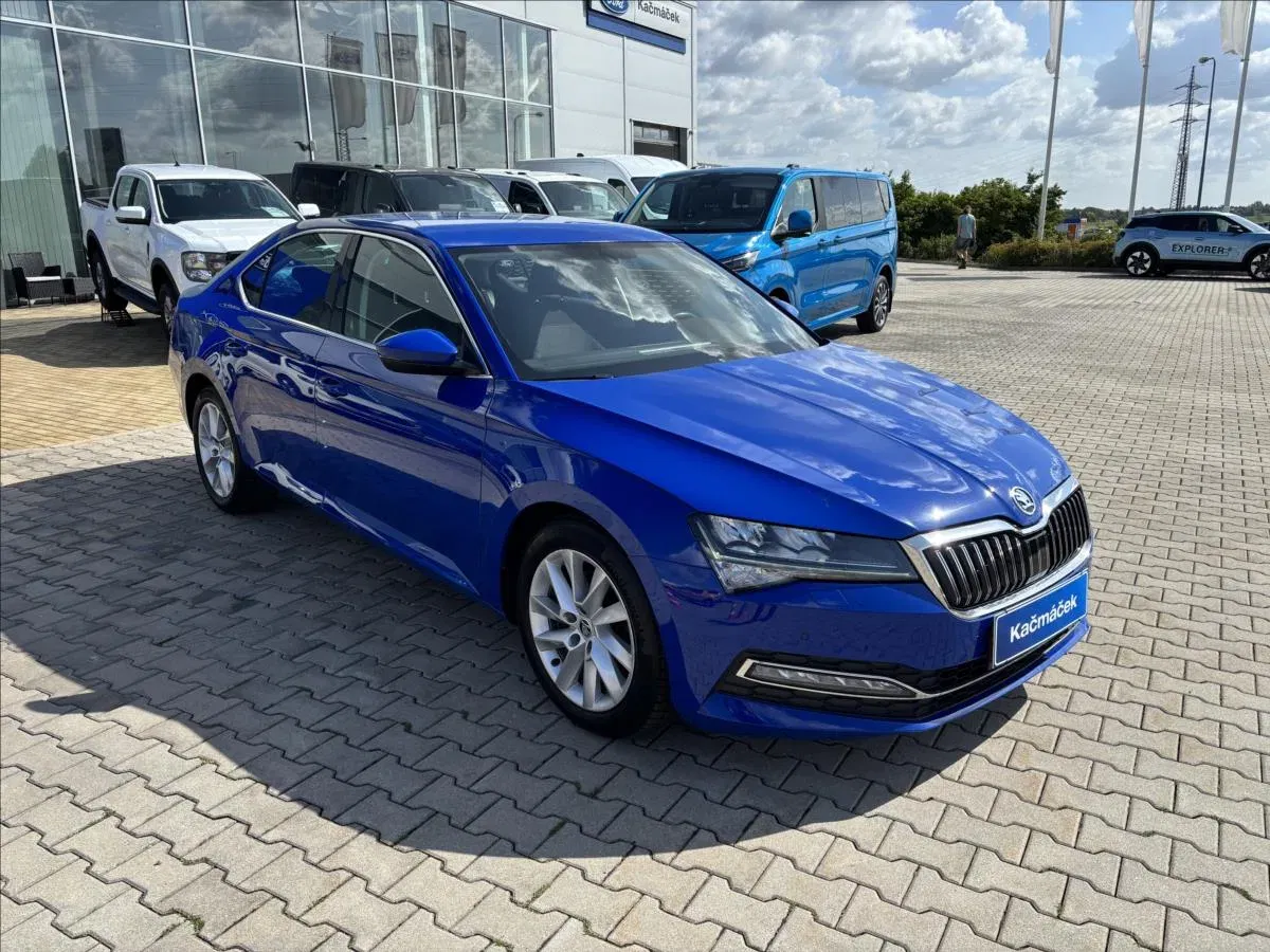Škoda Superb - Náhled 8