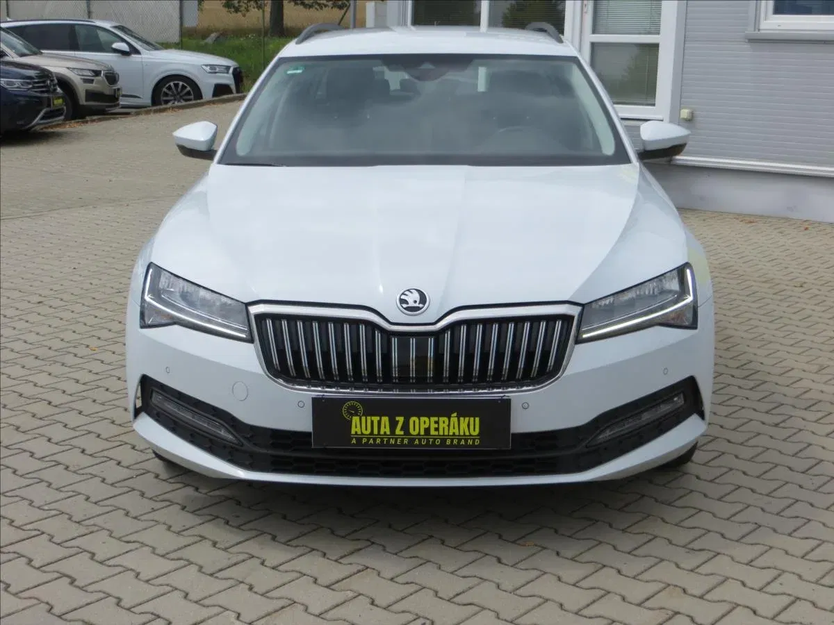 Škoda Superb - Náhled 2