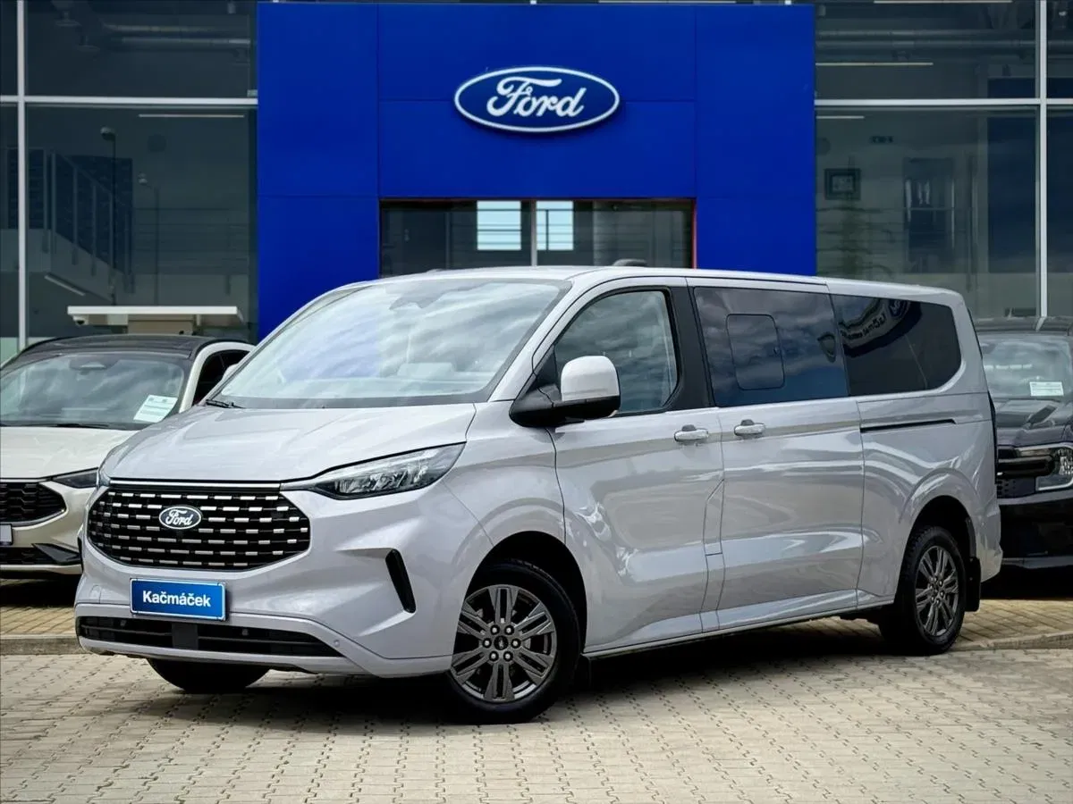 Ford Tourneo Custom - Obrázek 1
