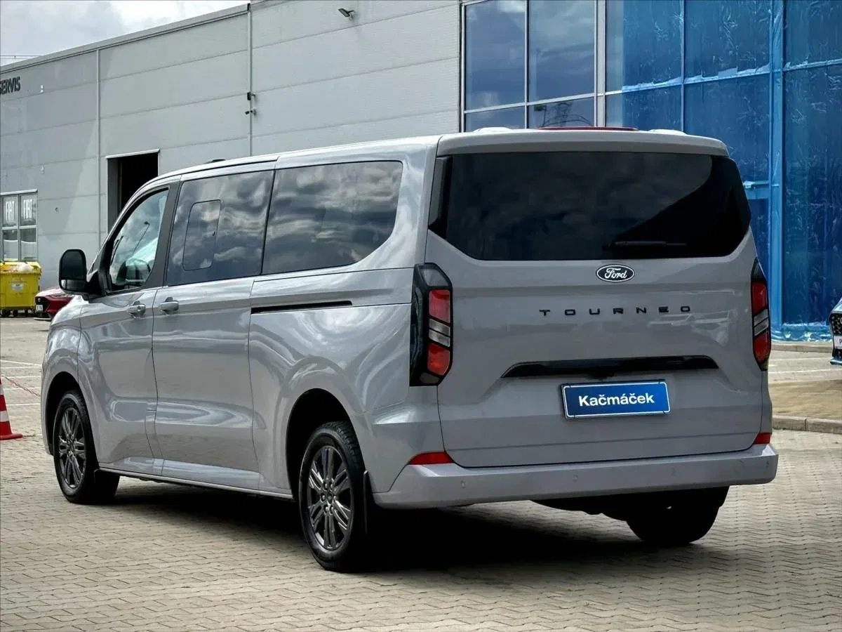Ford Tourneo Custom - Náhled 3