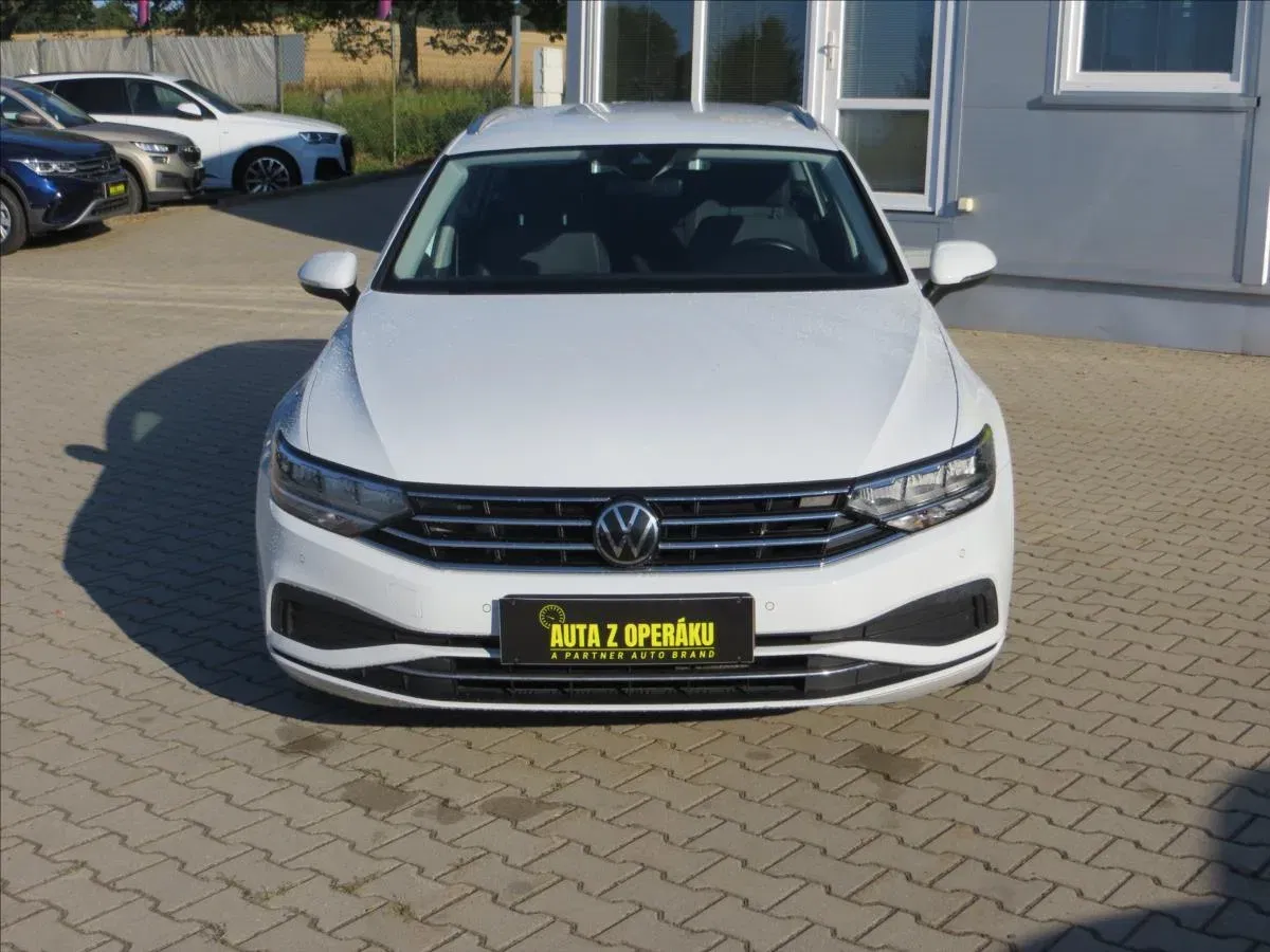 Volkswagen Passat - Náhled 2