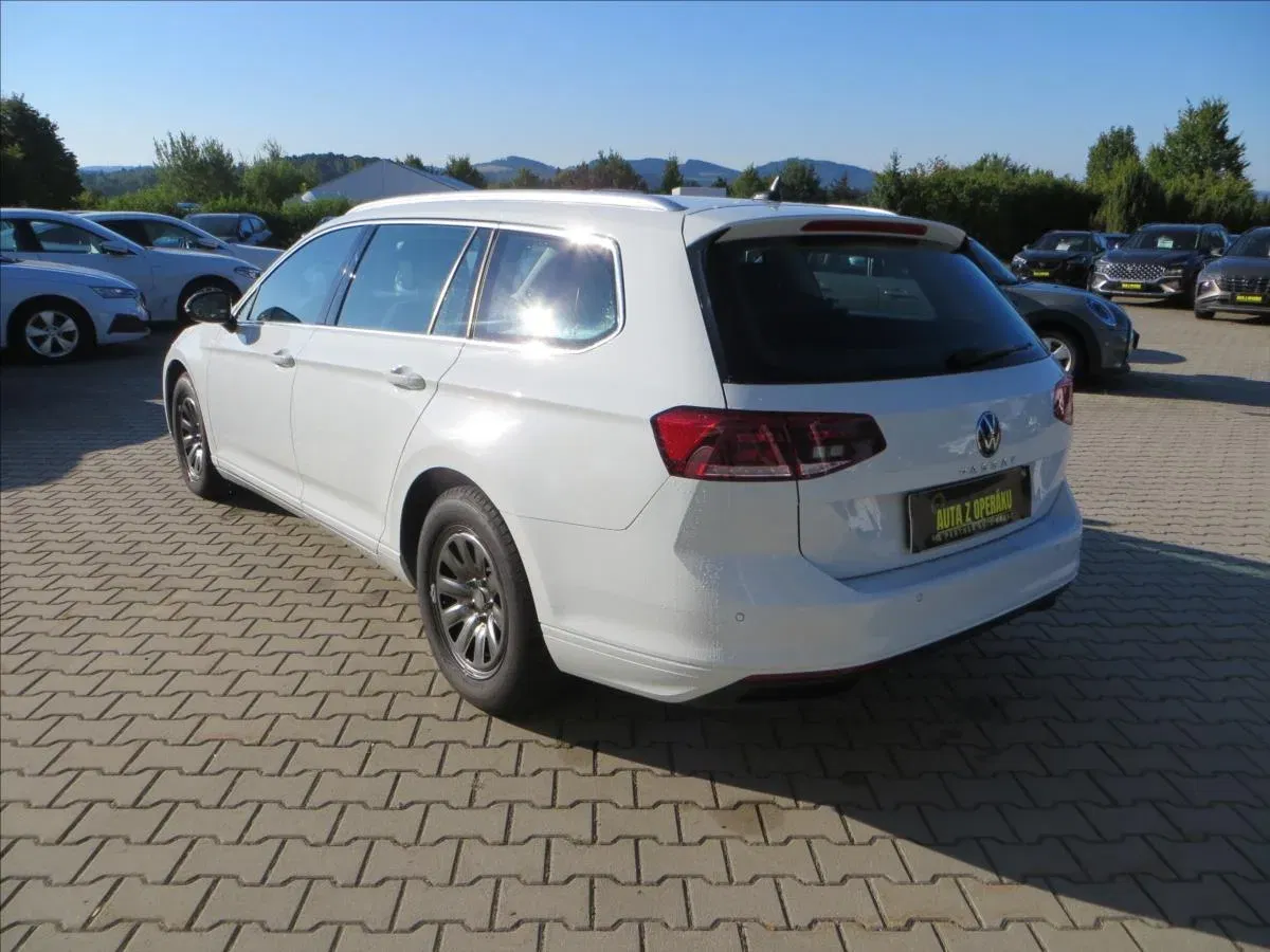 Volkswagen Passat - Náhled 5