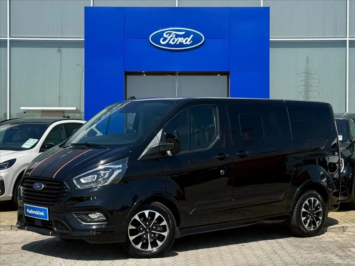 Ford Tourneo Custom - Obrázek 1