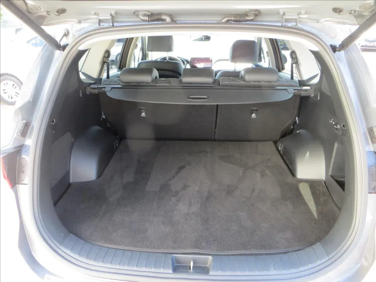 Hyundai Santa Fe - Náhled 7