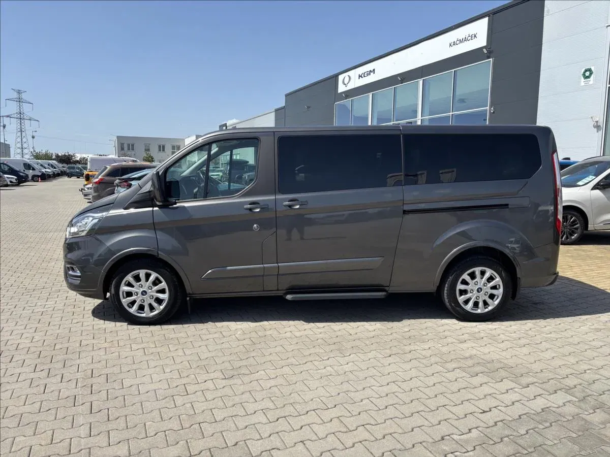 Ford Tourneo Custom - Náhled 2
