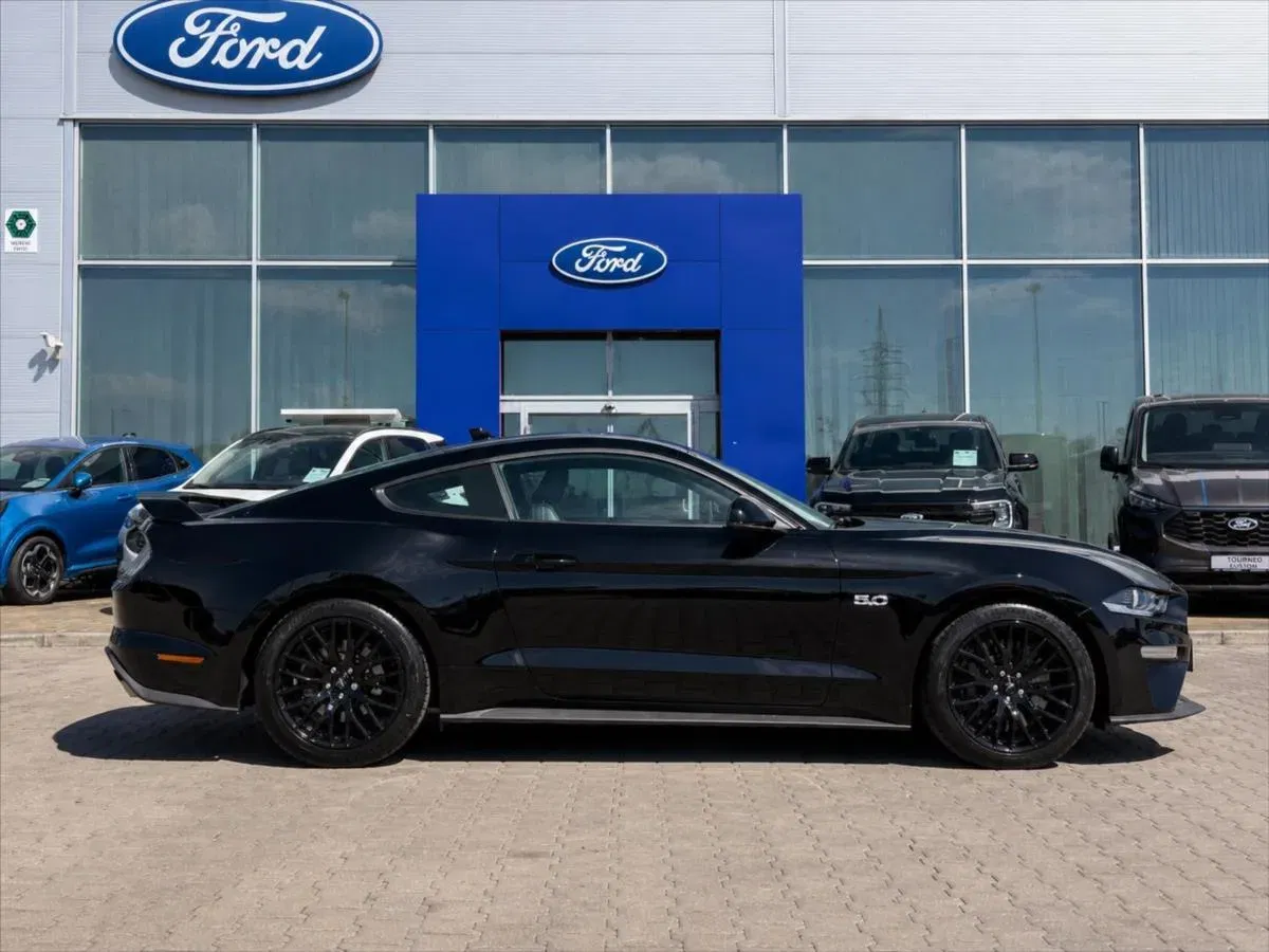 Ford Mustang - Náhled 6
