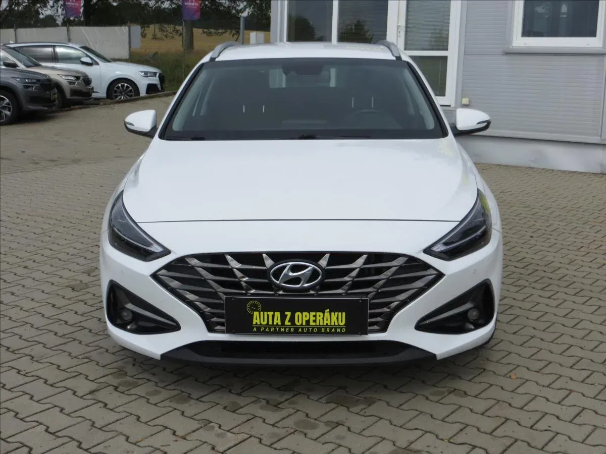 Hyundai i30 - Náhled 2
