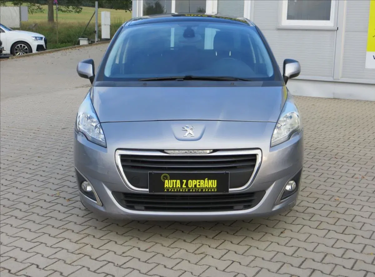 Peugeot 5008 - Náhled 2