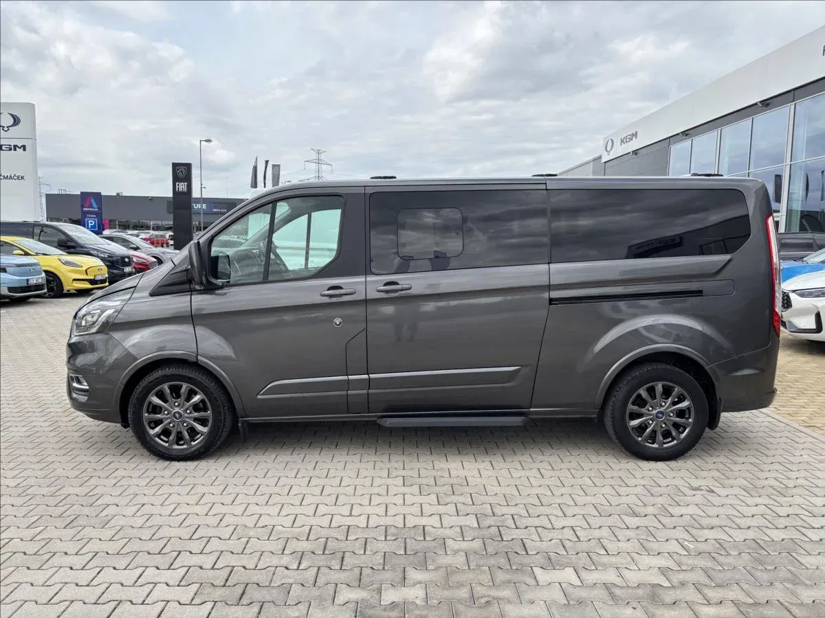 Ford Tourneo Custom - Náhled 2