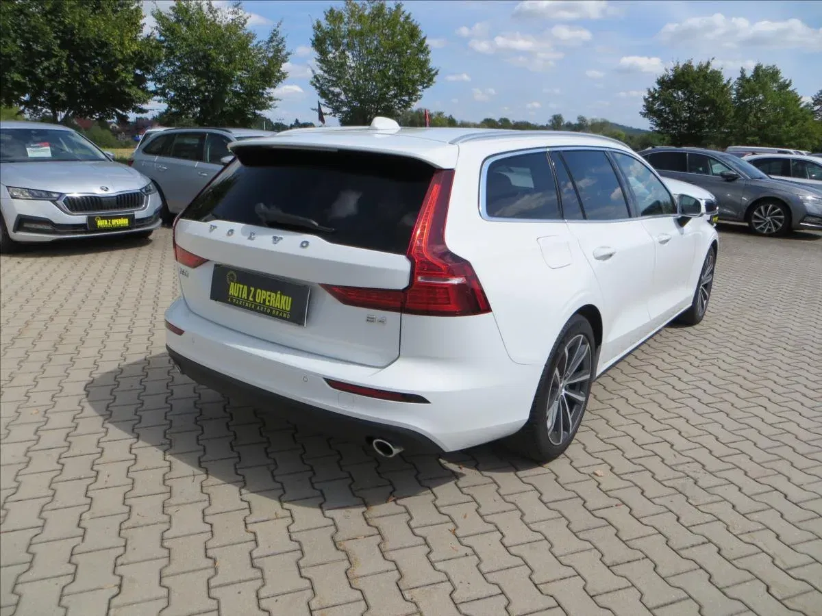 Volvo V60 - Náhled 8