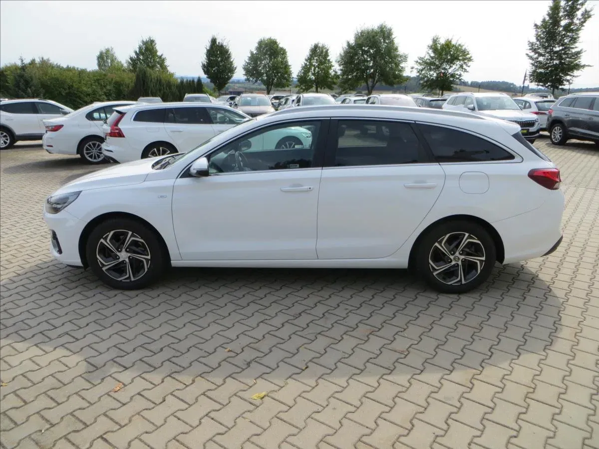 Hyundai i30 - Náhled 4