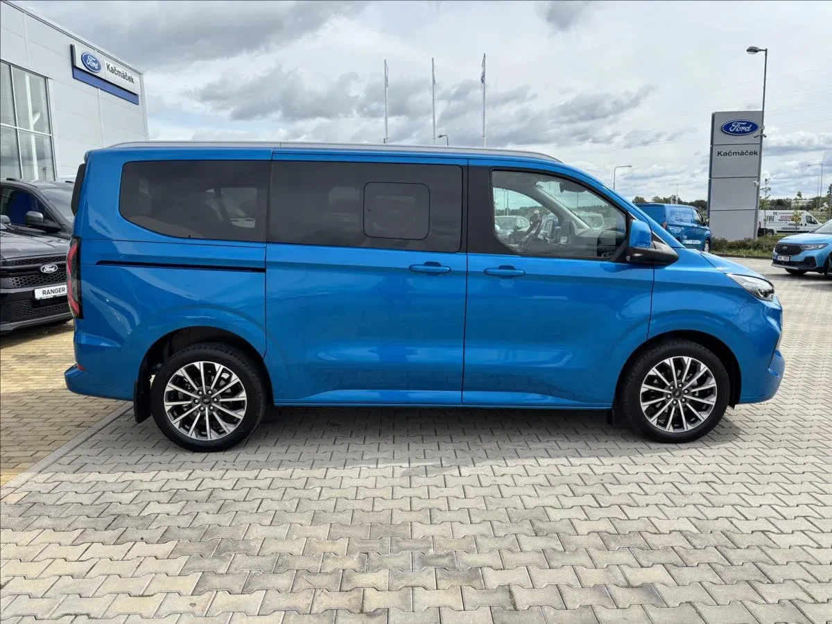 Ford Tourneo Custom - Náhled 6