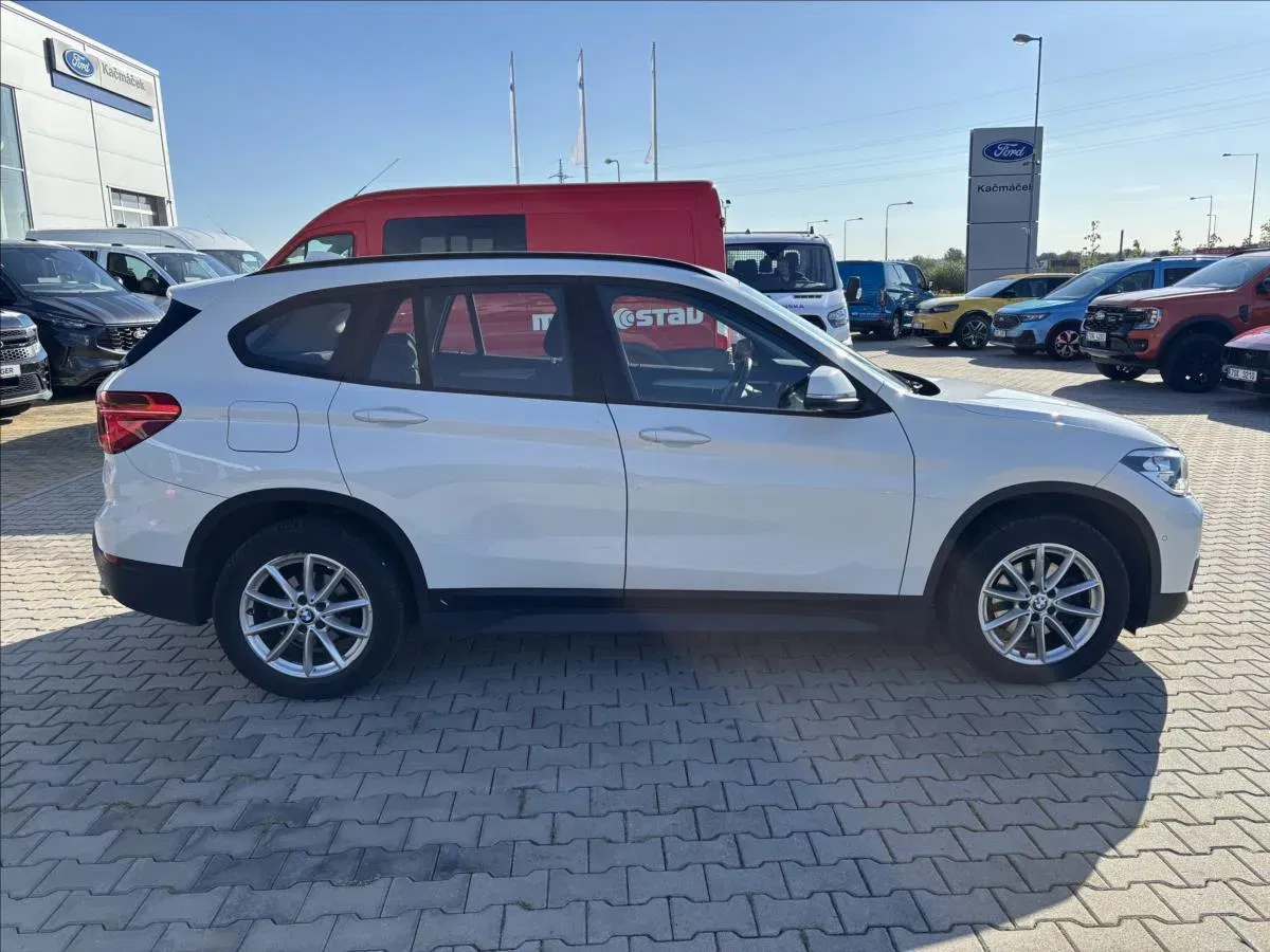 BMW X1 - Náhled 6