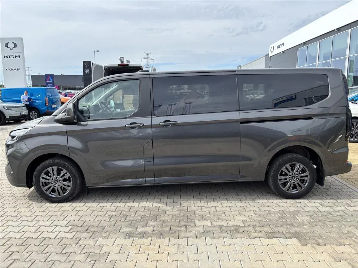 Ford Tourneo Custom - Náhled 2
