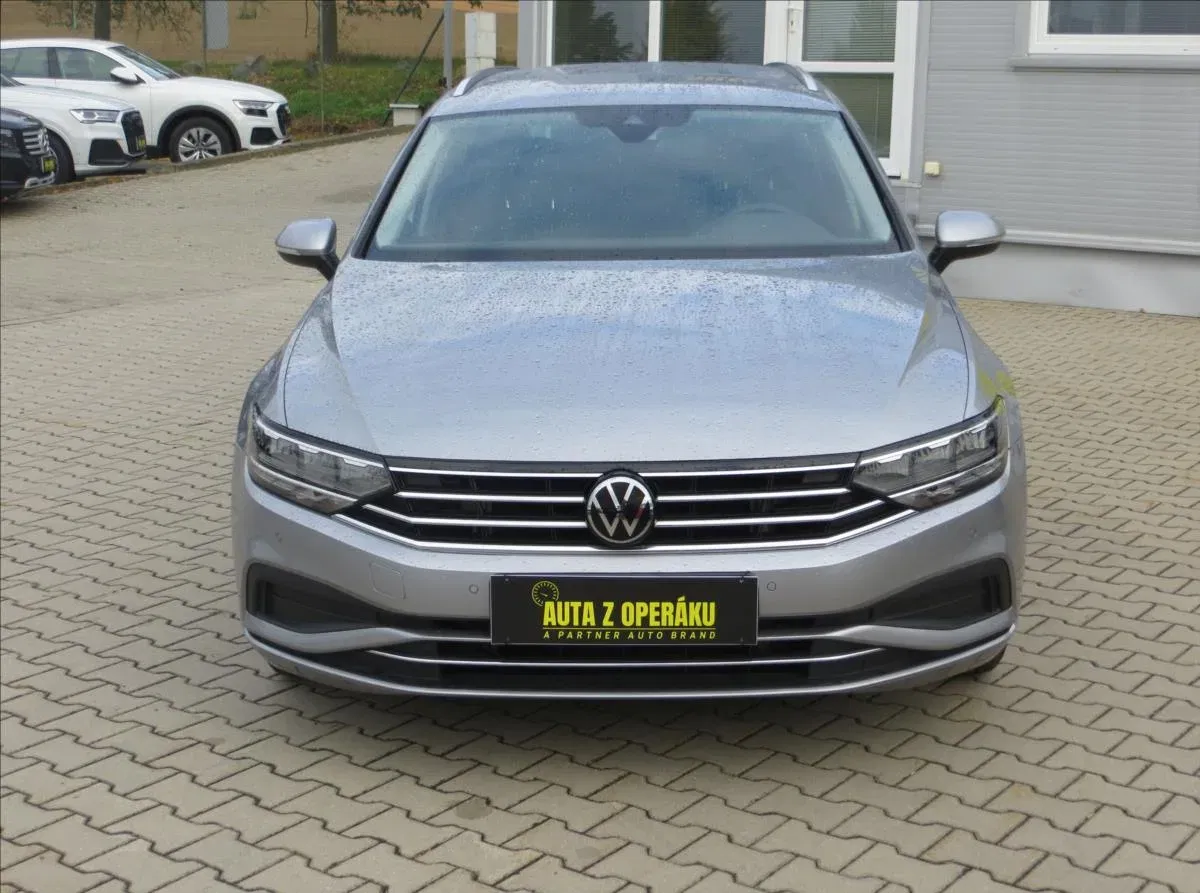 Volkswagen Passat - Náhled 2