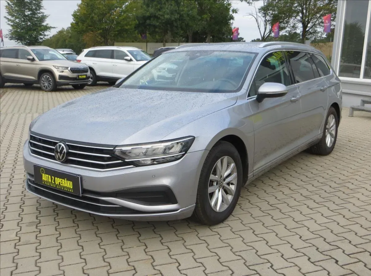 Volkswagen Passat - Náhled 3